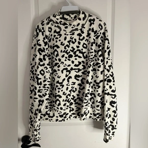 Sweat-shirt - Picture 1 of 3